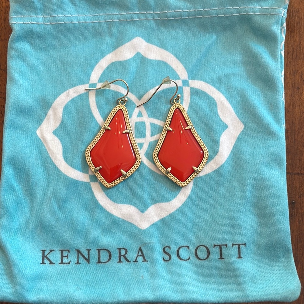 Kendra Scott Alex Drop Orange and Gold Earrings